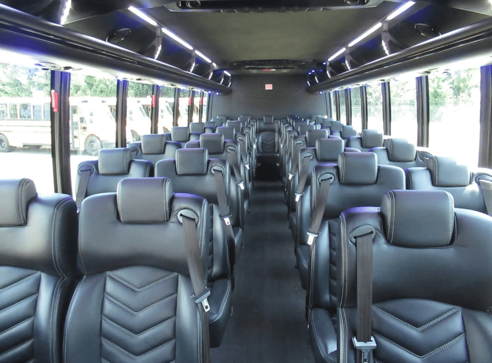 luxury 40 seater executive minibus / shuttle bus for hire with driver