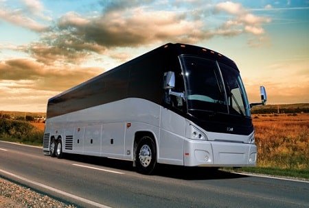 Luxury 50-57 seater full size charter coach bus with toilet for all type of events