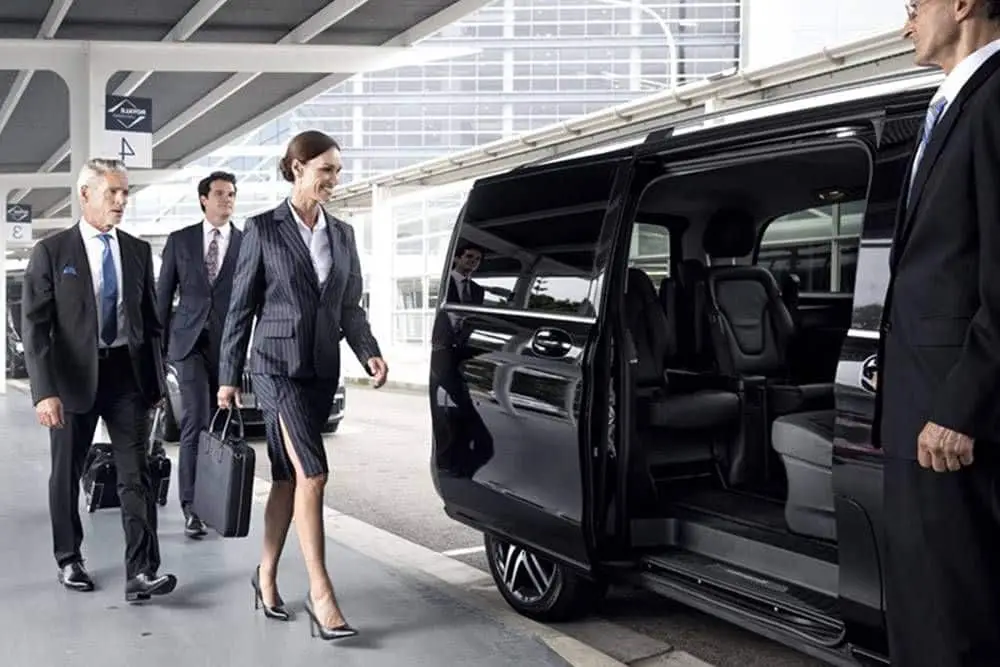 Luxury Corporate & Private Transportation Services