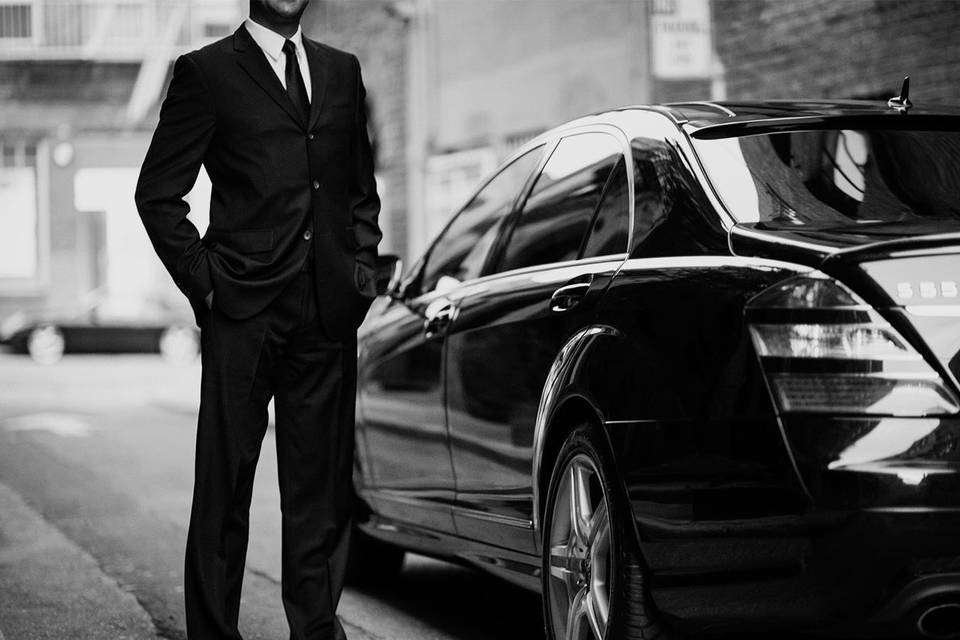 Luxury Executive Cars for VIP guests & airport transfers